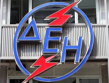 Η ΔΕΗ στο χείλος του γκρεμού - Δίνει μάχη επιβίωσης